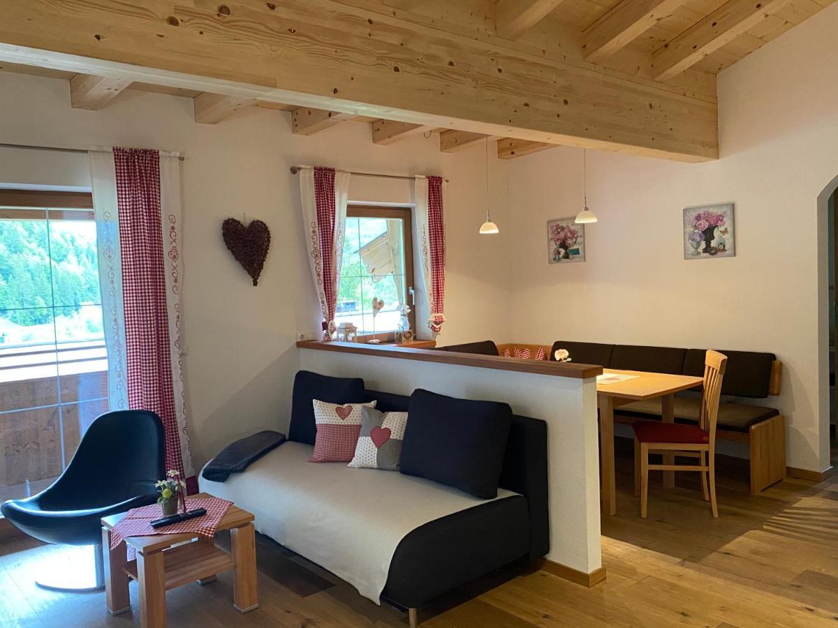 Trixlhof Bed & Breakfast Sankt Ulrich am Pillersee Exterior photo
